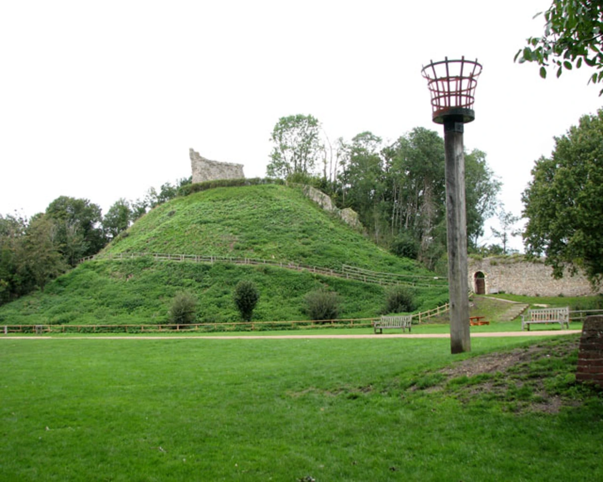 Clare Castle Country Park Loop