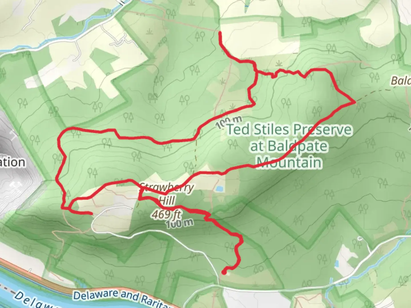An image depicting the trail Strawberry Hill and Ridge Trail and its surrounding area.