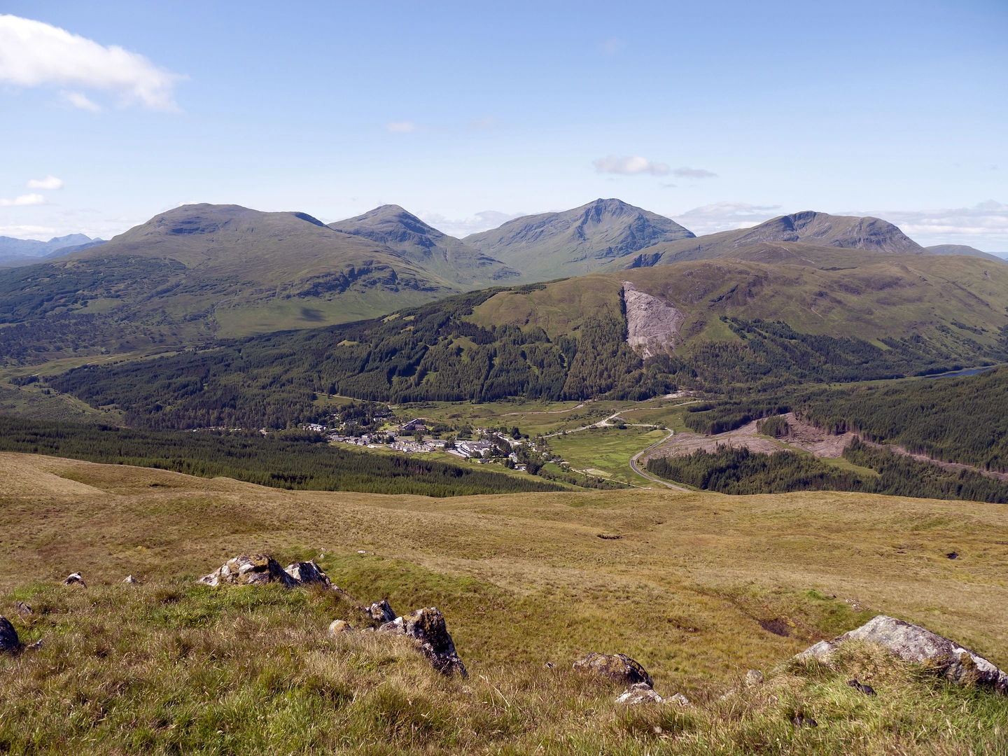 An image depicting the trail Beinn Chuirn from Ardormie and its surrounding area.
