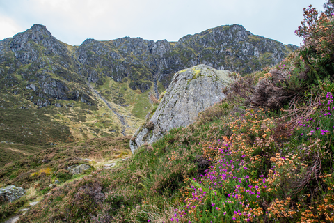 An image depicting the trail Mayar and its surrounding area.