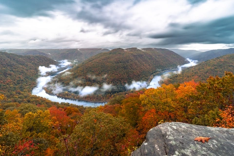 An image depicting the trail Long Point Trail and its surrounding area.