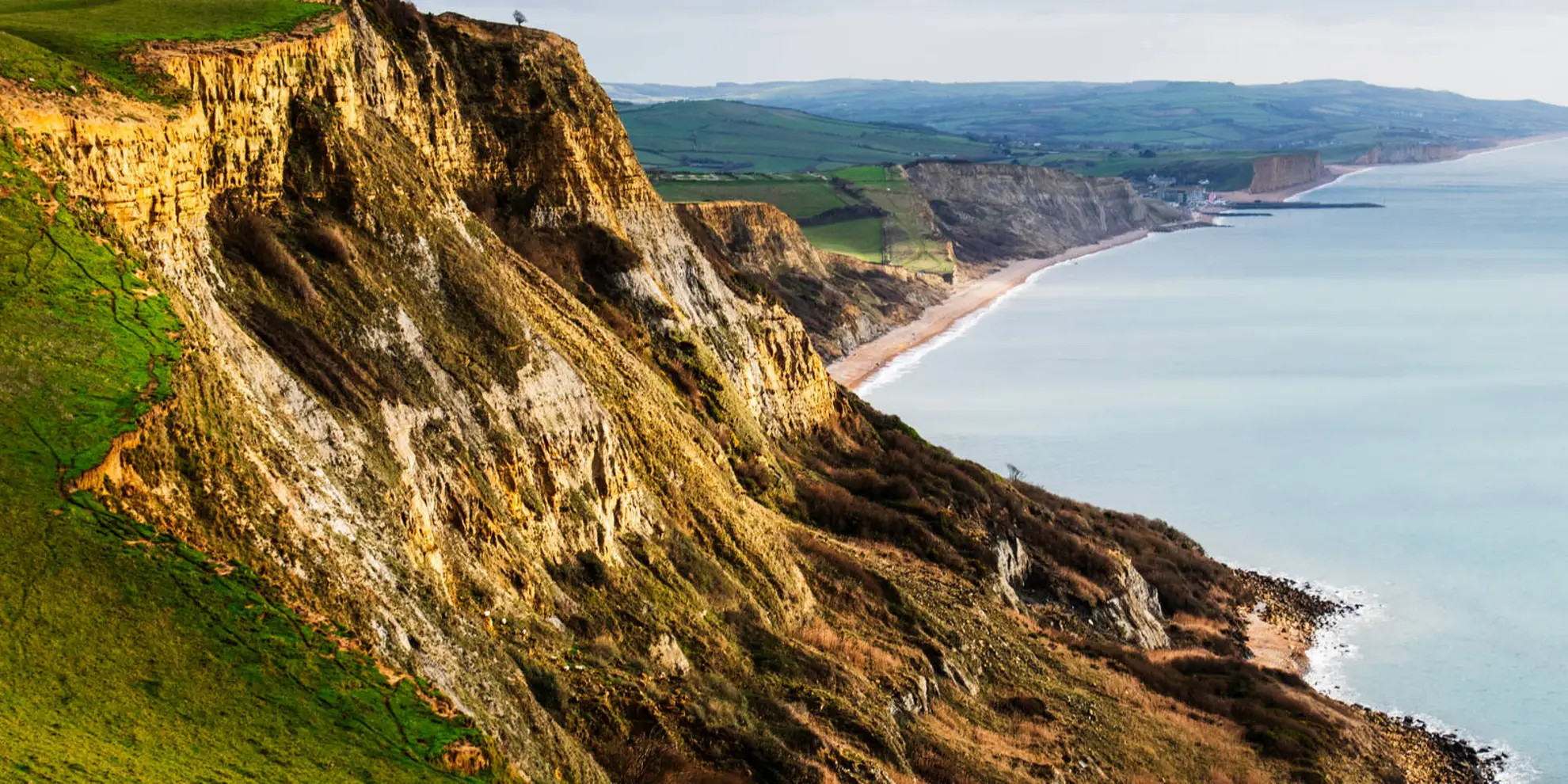 An image depicting the trail Highlands End to Bridport Circular Walk and its surrounding area.
