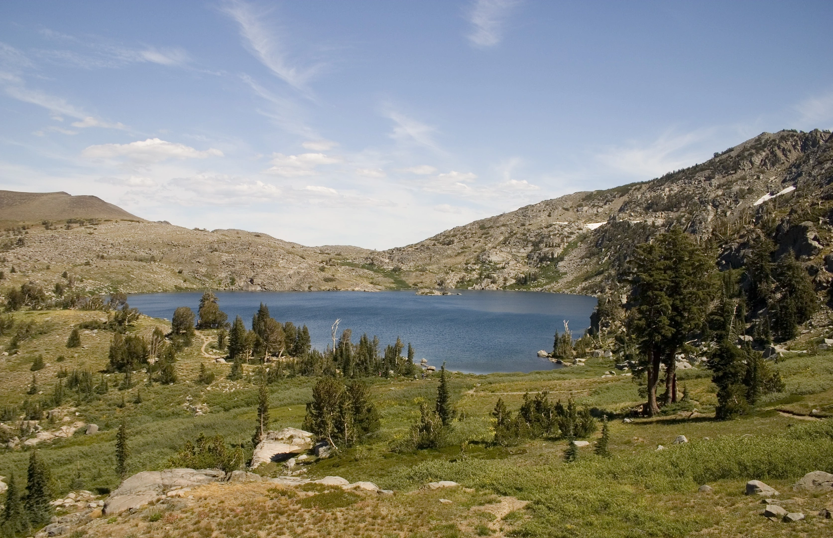 An image depicting the trail Carson Pass, Frog Lake and Winnemucca Lake and its surrounding area.