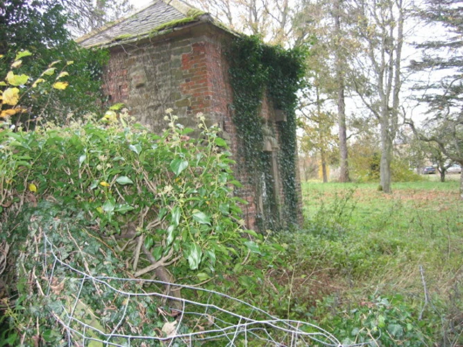 Warden Country Park and Lincoln Hill Loop