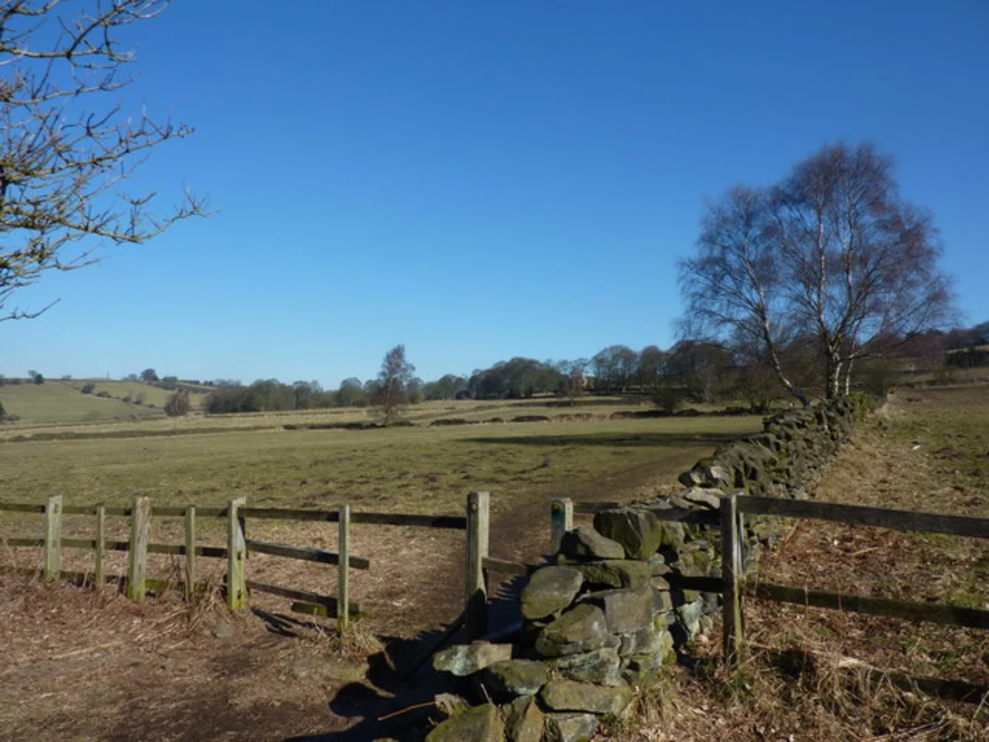 An image depicting the trail Cromford Canal Loop from Crich and its surrounding area.