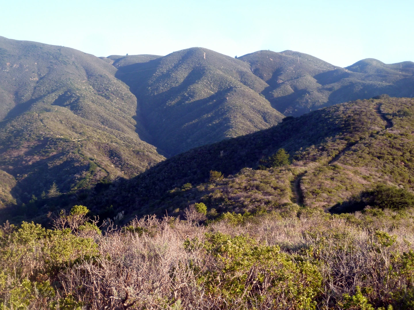 An image depicting the trail Ember Ridge and Spine Trail and its surrounding area.