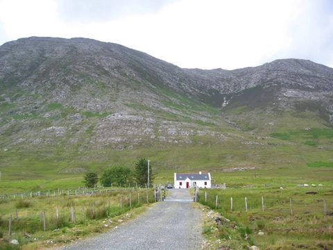 Cúlóg Mount