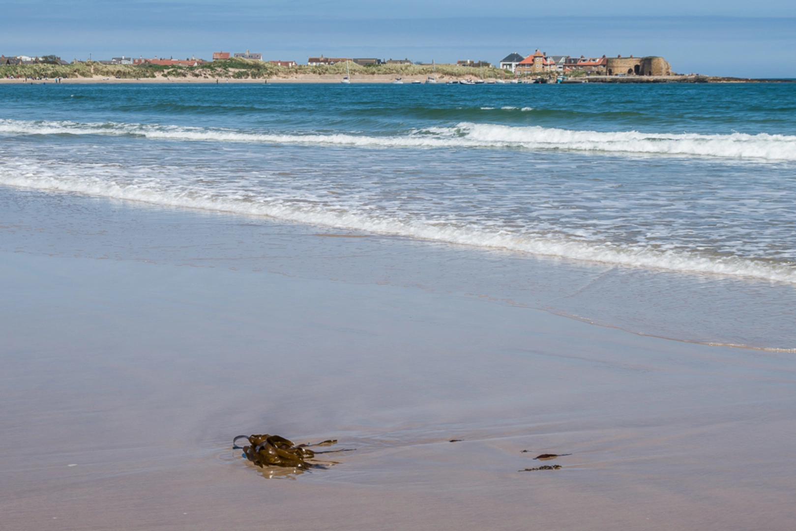 An image depicting the trail Beadnell to Low Newton and its surrounding area.