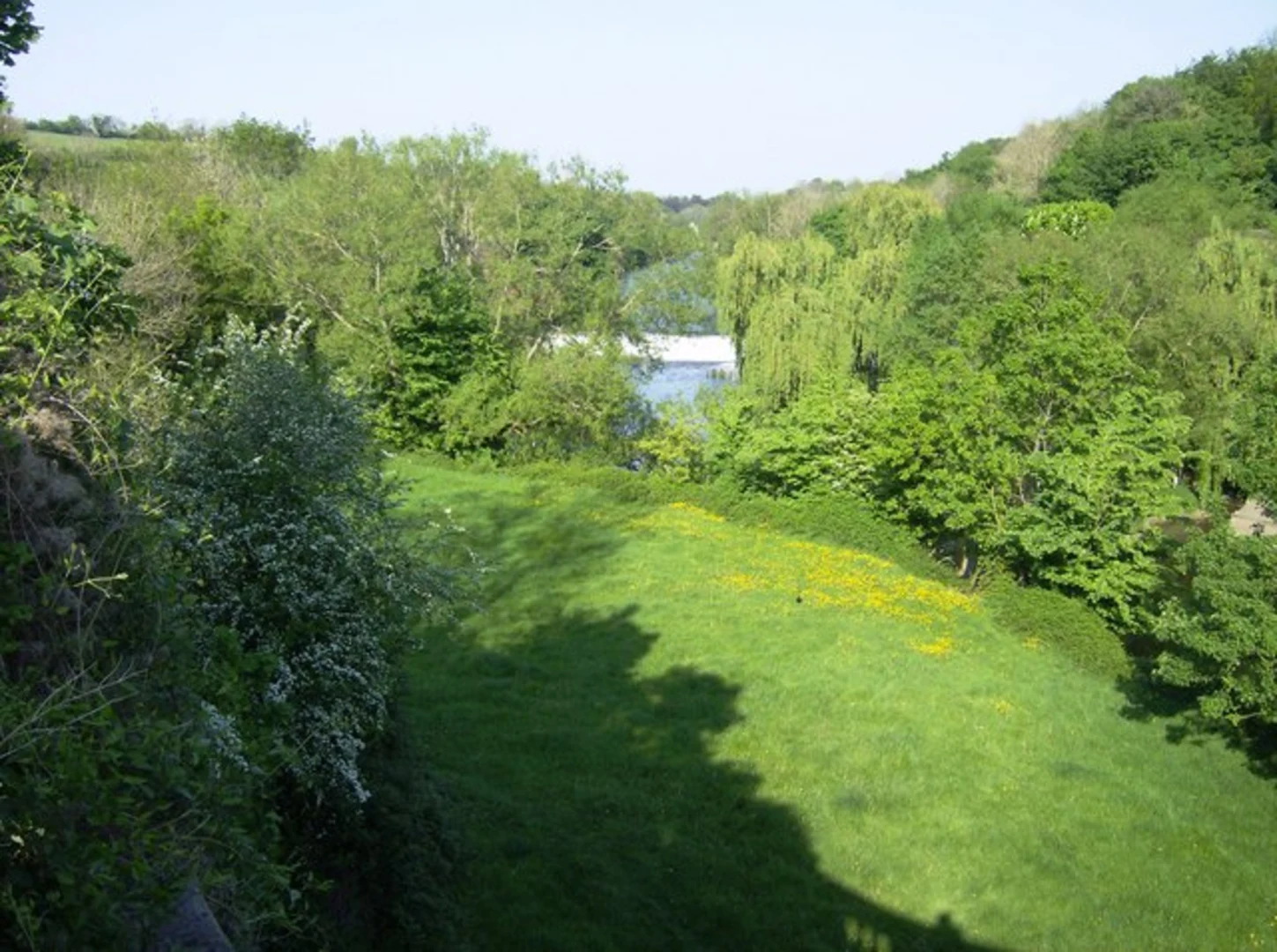 An image depicting the trail Barton Farm Country Park Loop and its surrounding area.
