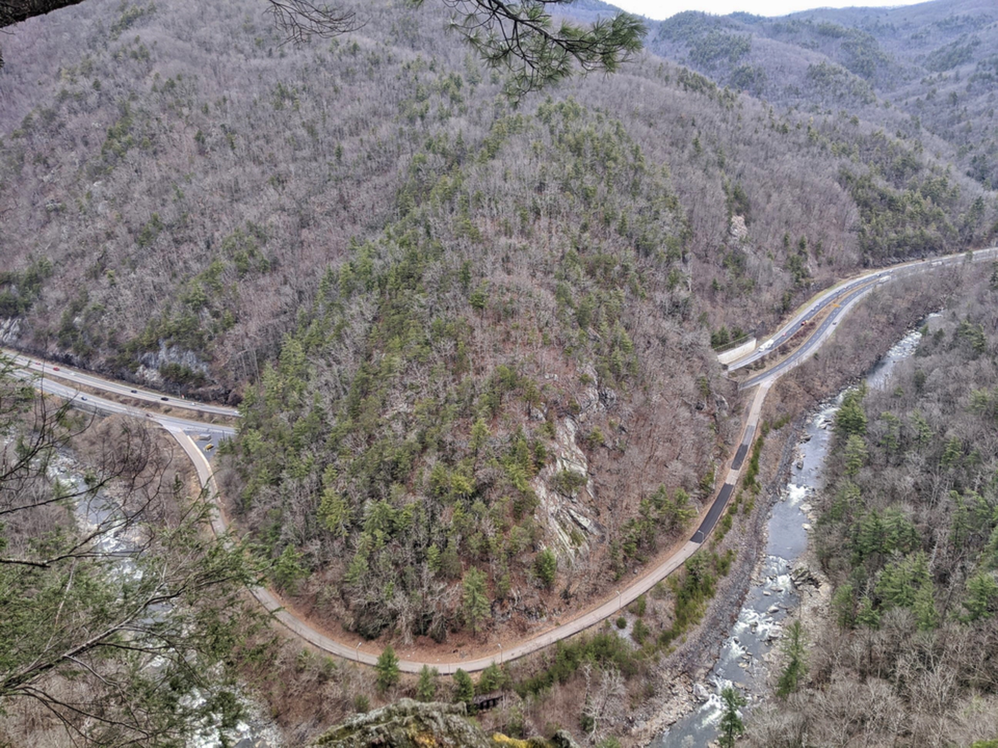 An image depicting the trail Rube Rock, Appalachian Trail, and Groundhog Creek Loop Trail and its surrounding area.