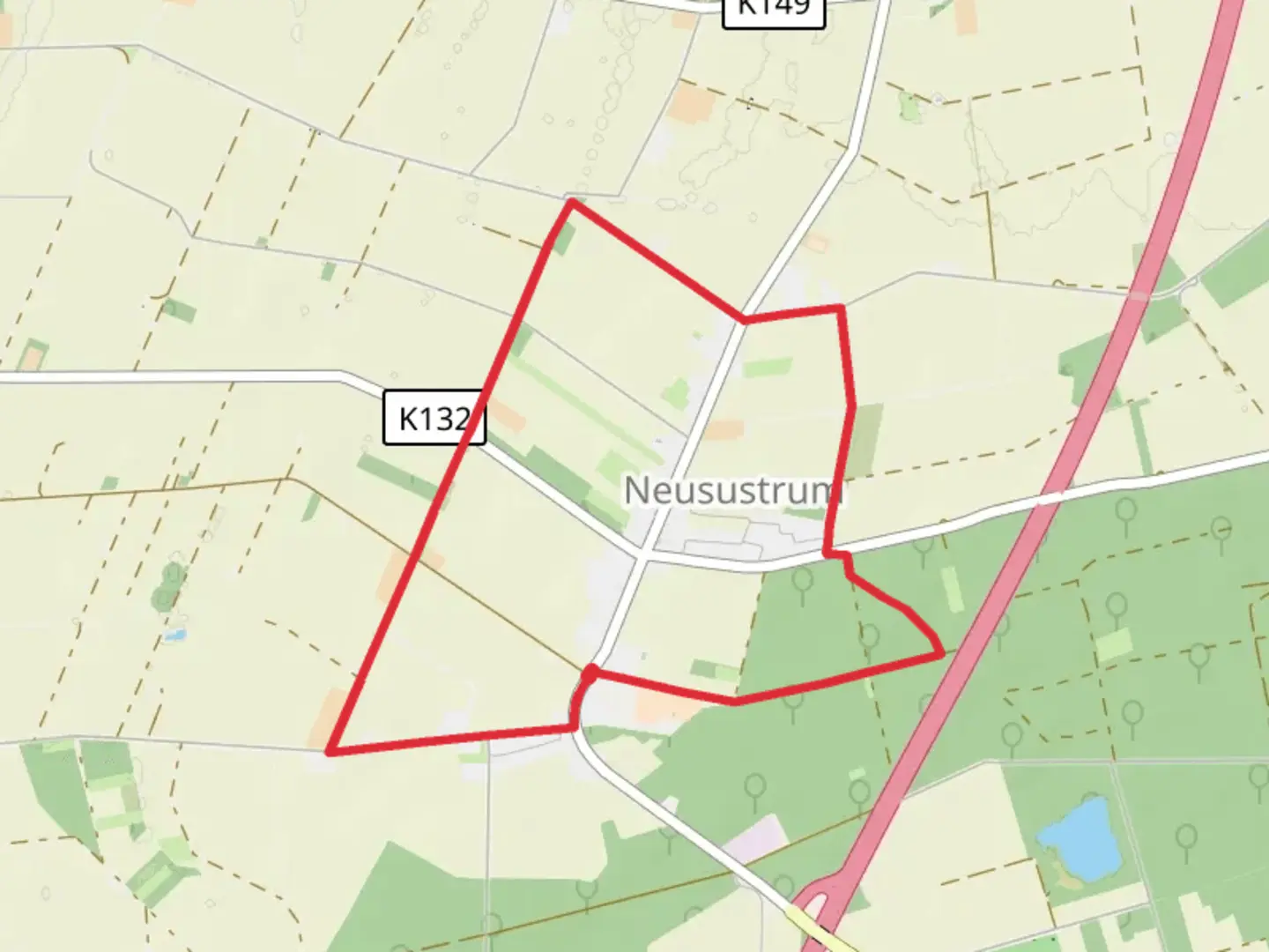 An image depicting the trail Wanderweg Neusustrum and its surrounding area.