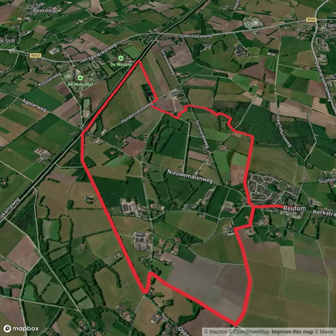 An image depicting the trail Molenbeek Weg and Twente Fleringen Paarse Route and its surrounding area.