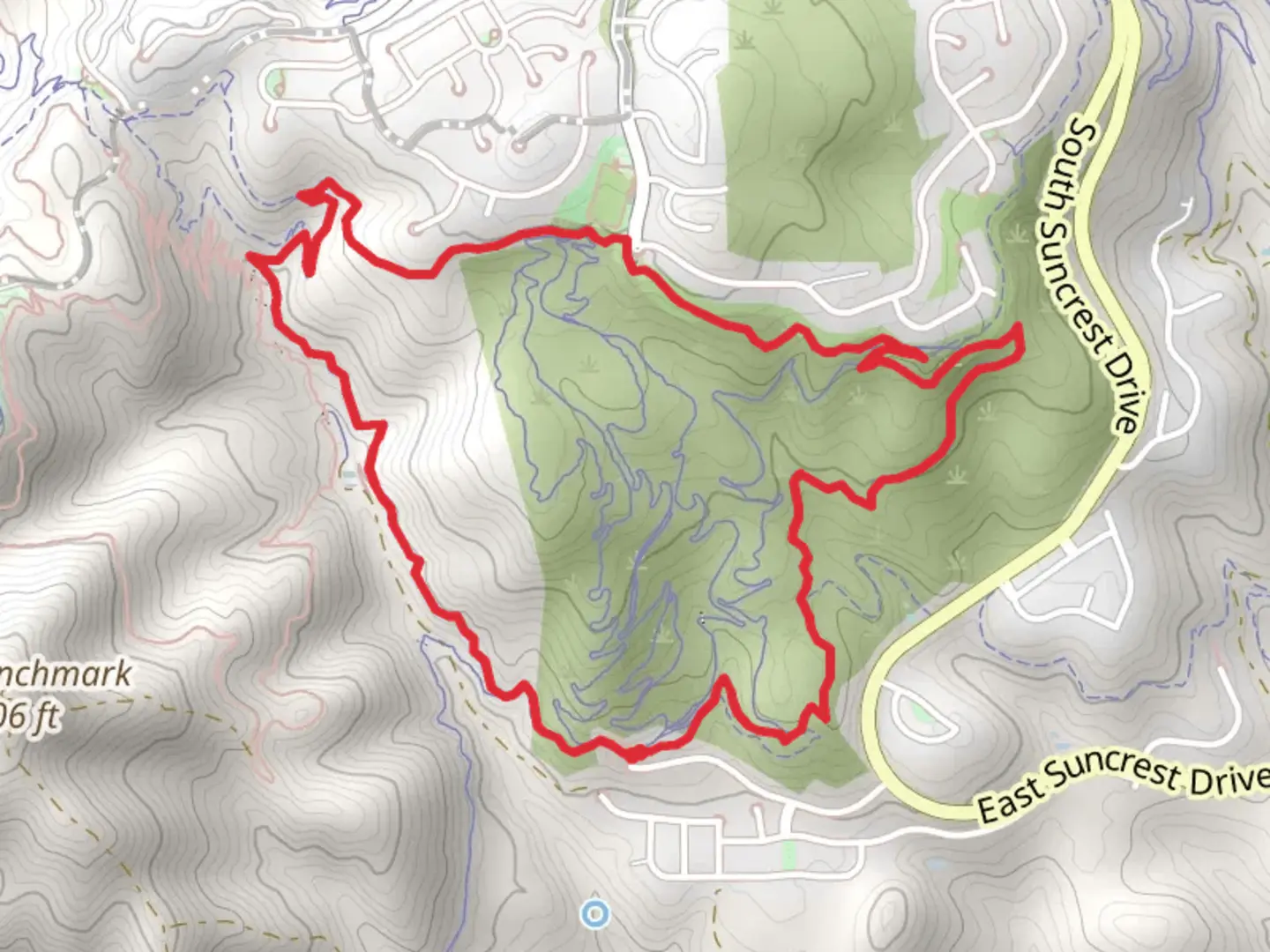 An image depicting the trail Woods Hollow and Eagle Crest Loop and its surrounding area.