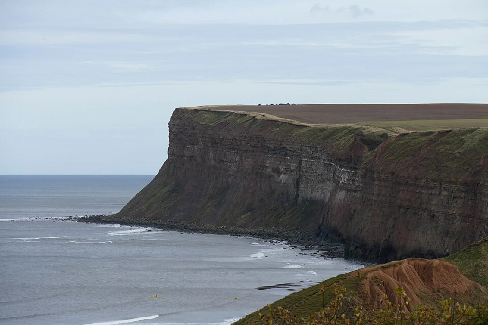 An image depicting the trail Saltburn Beach, Kettleness Beach and Whitby Beach Walk and its surrounding area.