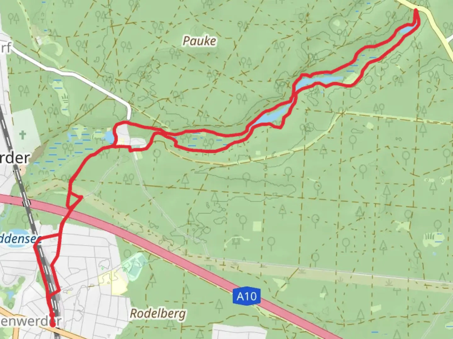 An image depicting the trail Briese via Libelle and 66 Seen Wanderweg and its surrounding area.