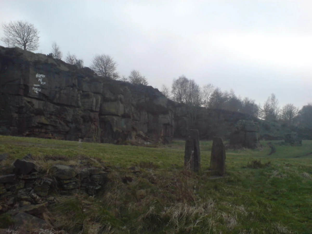 Stainland to Holywell Green Loop