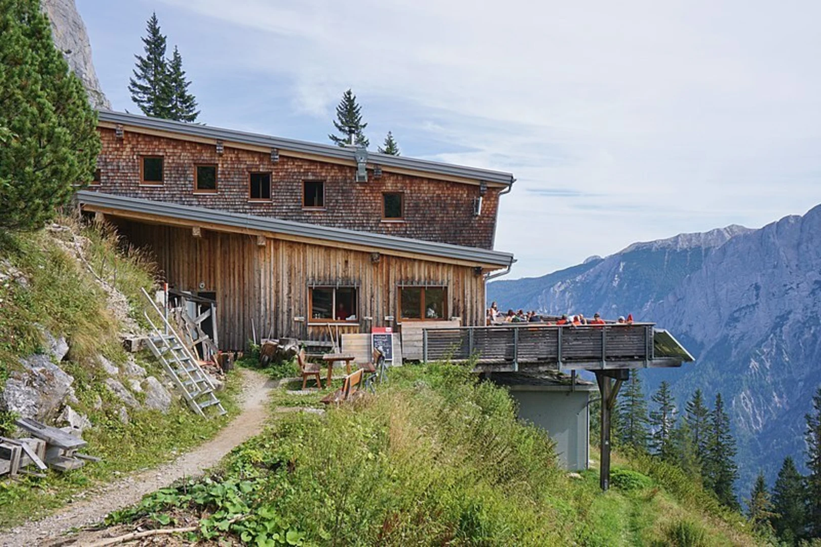 An image depicting the trail Großer Buchstein Trail and its surrounding area.