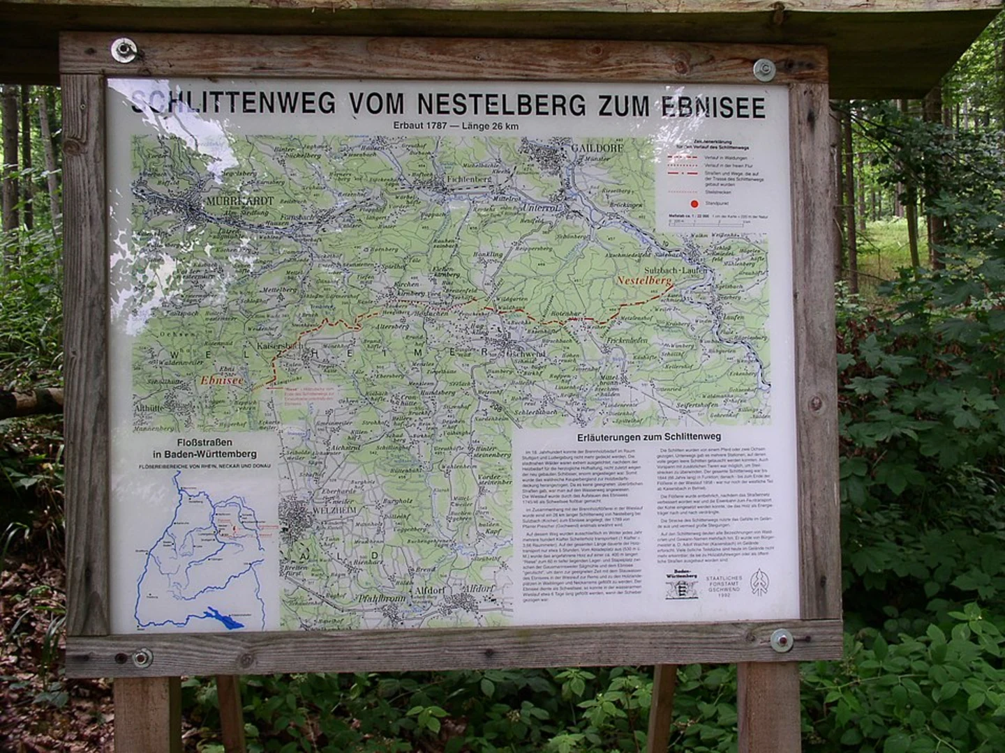 An image depicting the trail Ebnisee Loop and its surrounding area.