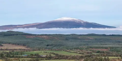 An image depicting the trail Slievenamon and its surrounding area.