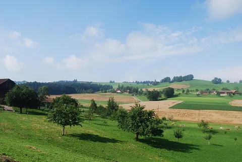 An image depicting the trail Nebikon - Ebersecken - Fischbach and its surrounding area.