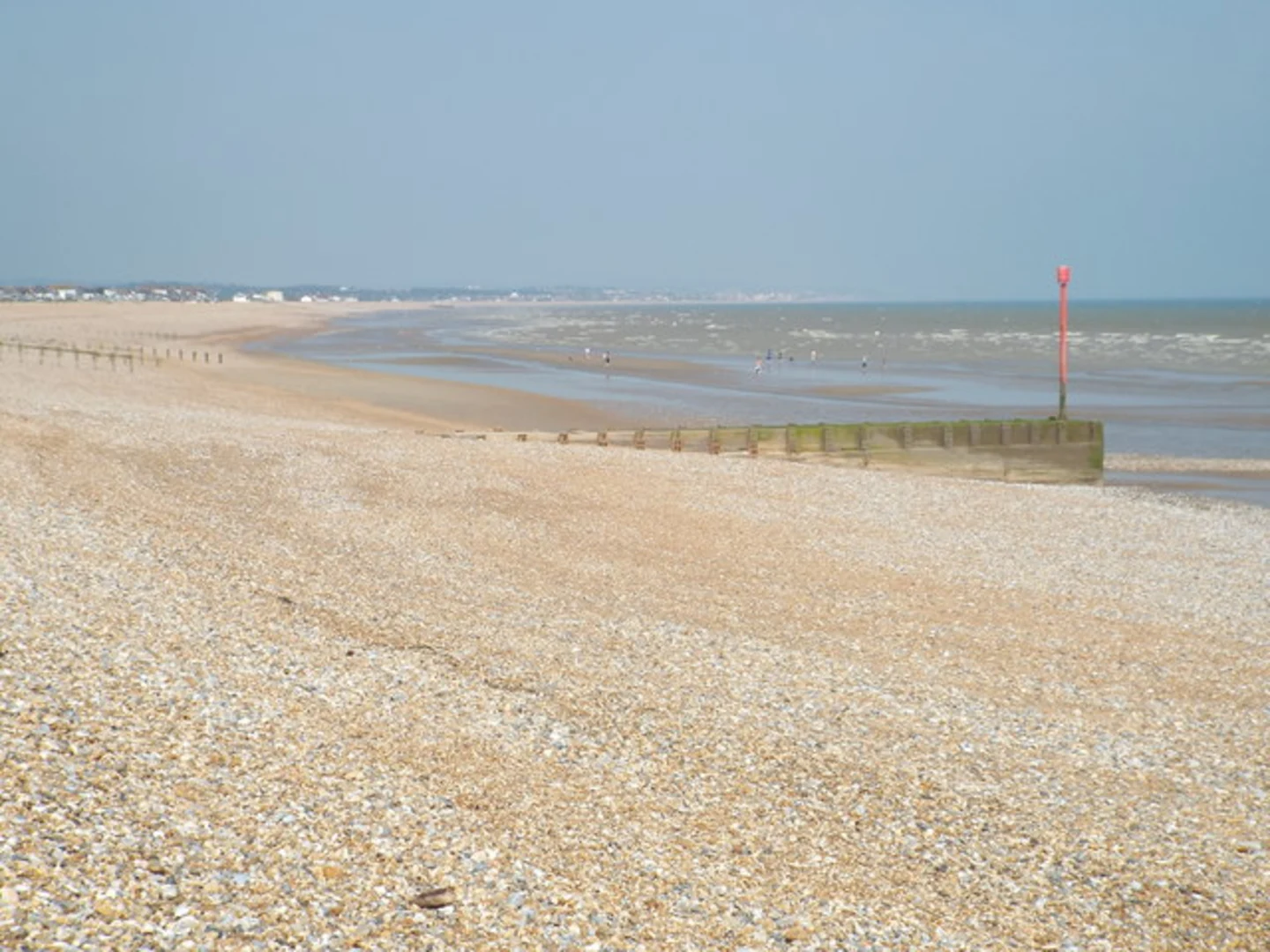 An image depicting the trail Pevensey Roman Fort and Martello Tower Walk and its surrounding area.