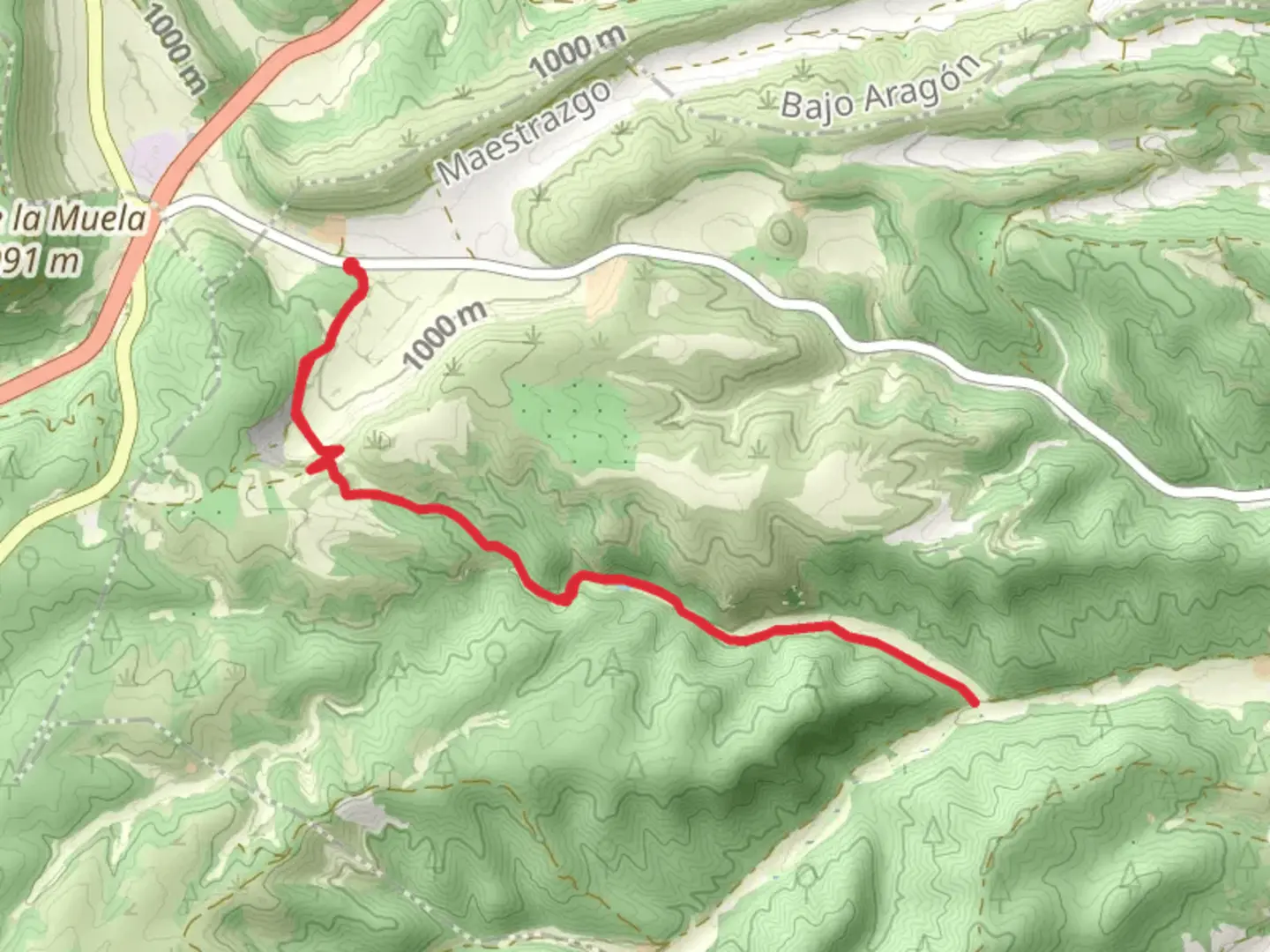 An image depicting the trail Sale La Pintada - GR 8 (Mills) PR TE 062a and its surrounding area.