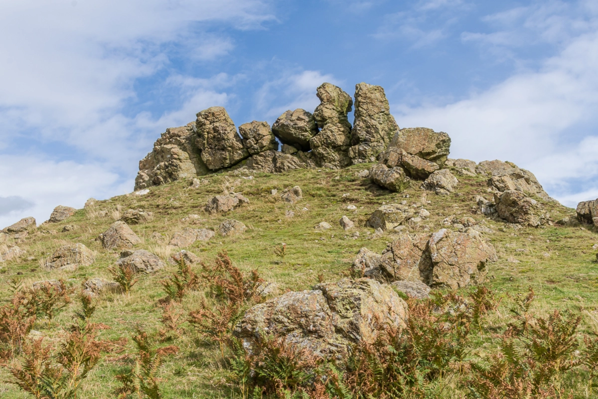 Three Fingers Rock, Hope Bowdler Hill and Gaer Stone Loop