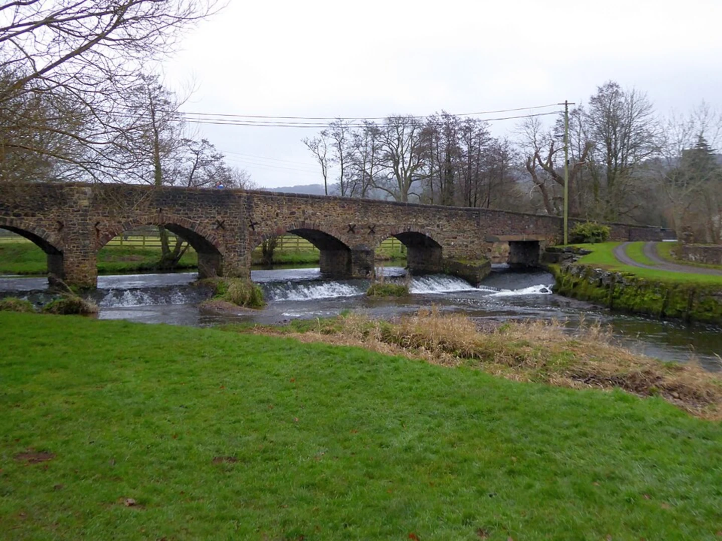 An image depicting the trail Hunkin Woods and Culm Valley Loop and its surrounding area.