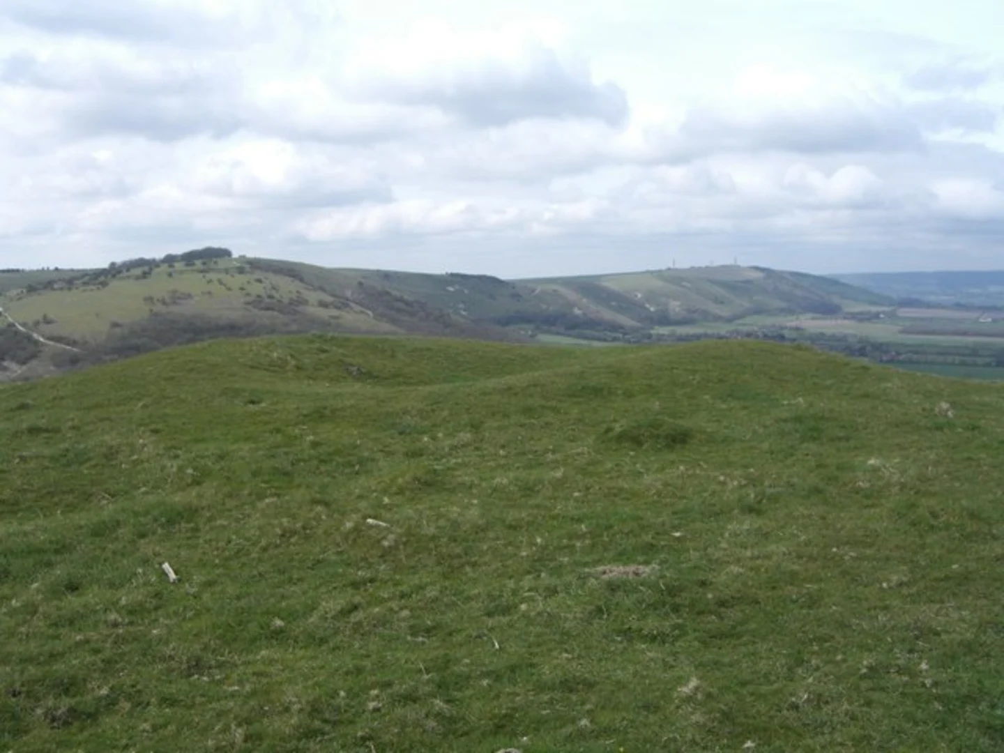An image depicting the trail Fulking Hill, North Hill and Newtimber Hill Loop and its surrounding area.