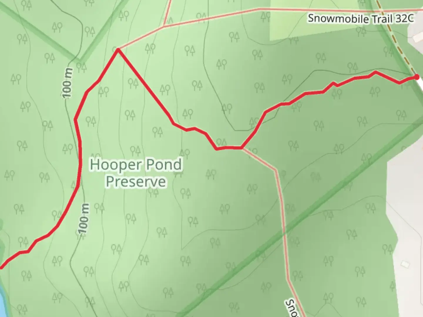An image depicting the trail Hooper Pond Trail and its surrounding area.