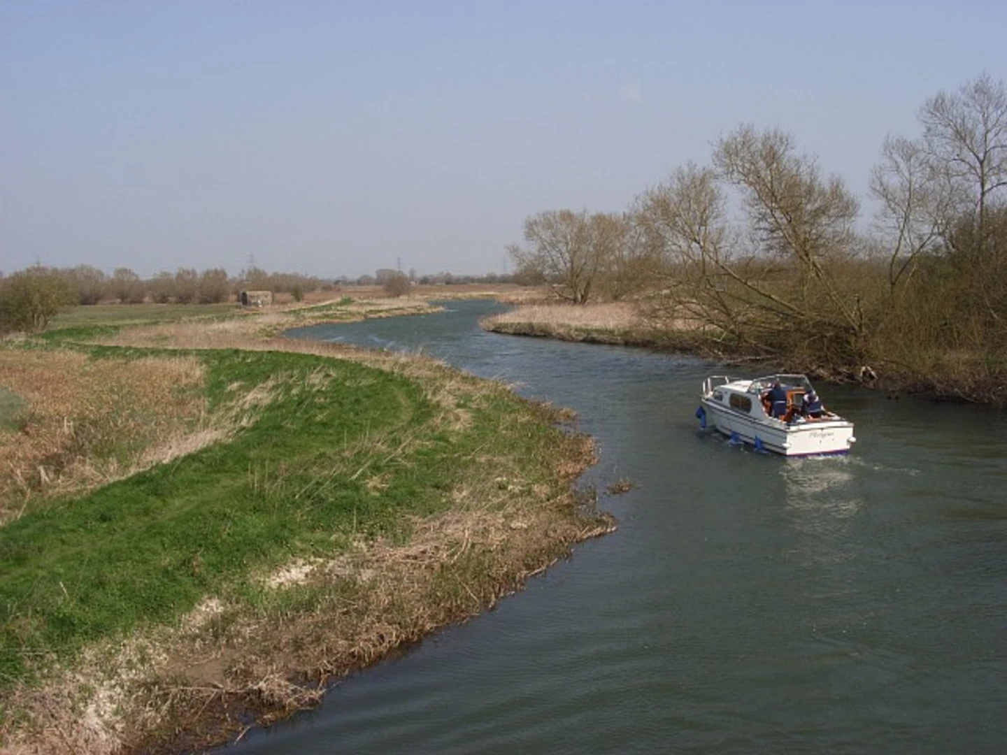 An image depicting the trail River Thames and Shifford Lock Cut Loop and its surrounding area.