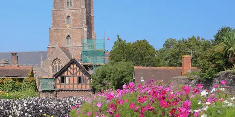 An image depicting the trail Dunster and Marsh and its surrounding area.