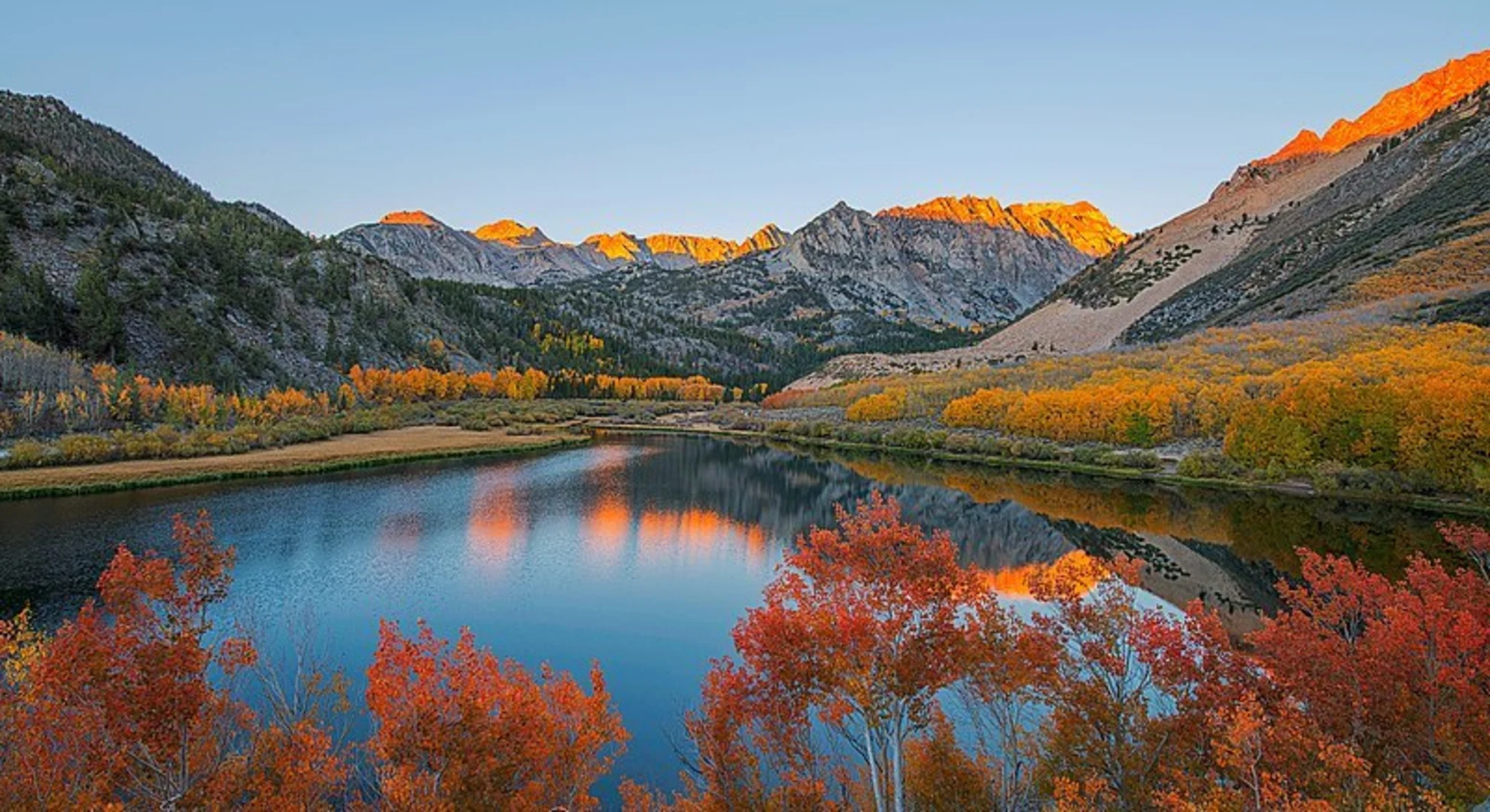 An image depicting the trail Grass Lake Outlet Trail and its surrounding area.