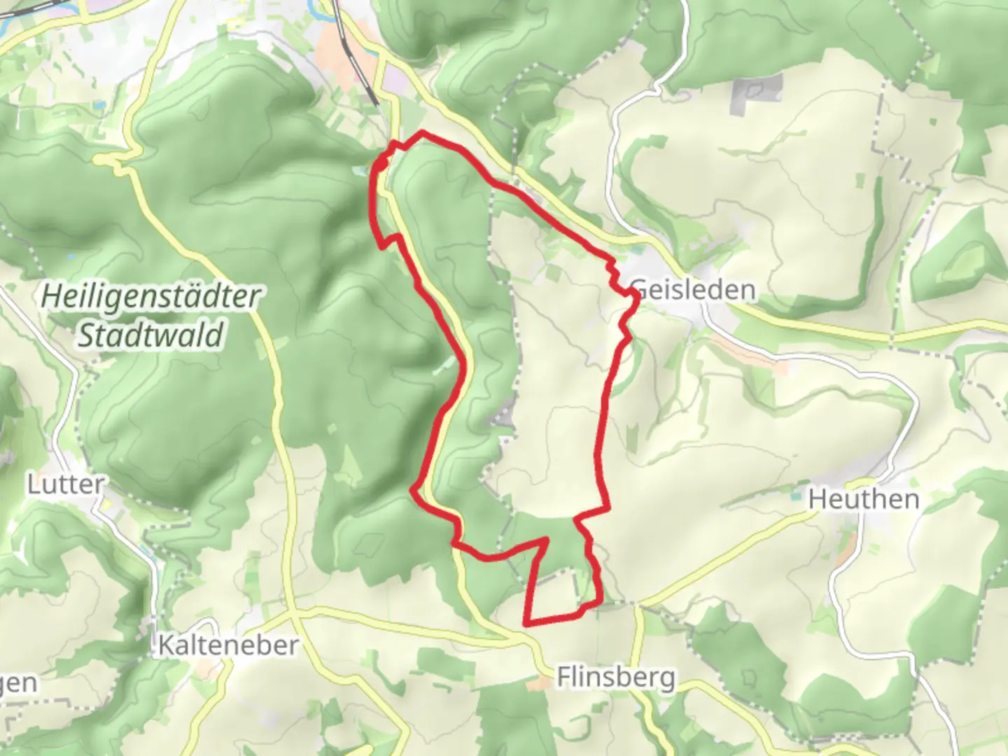 An image depicting the trail TOP Wanderweg Warteberg and its surrounding area.