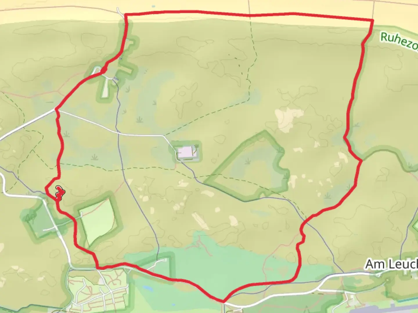 An image depicting the trail Aussichtsduene via Leuchtturmrundweg and its surrounding area.