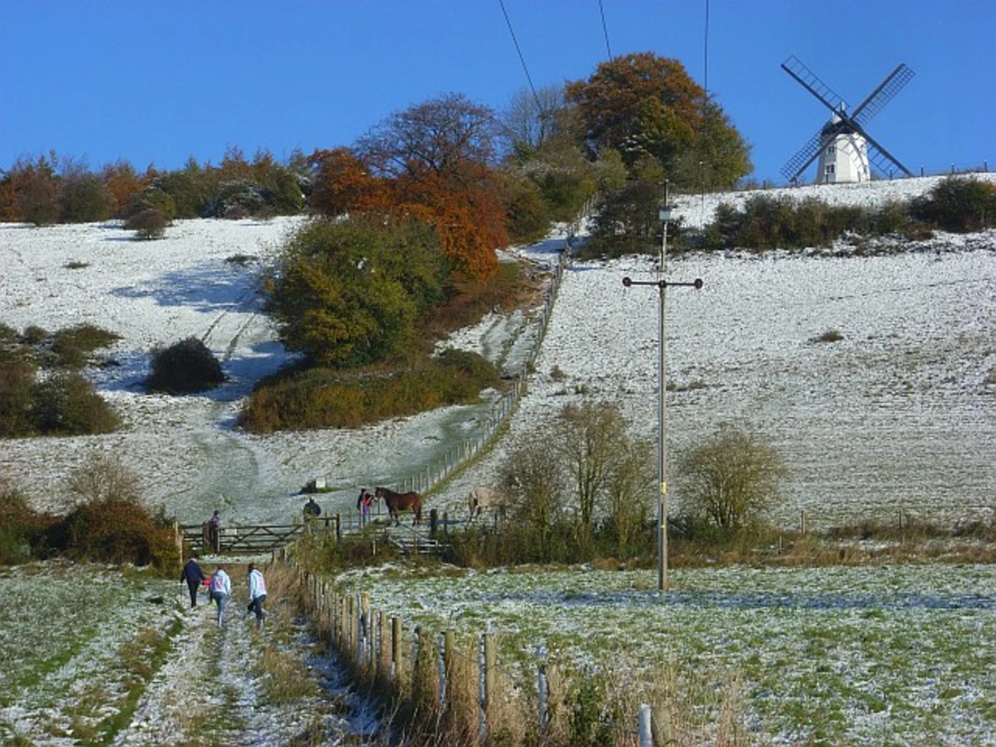An image depicting the trail Skirmett Phone Box and The Roses Loop and its surrounding area.