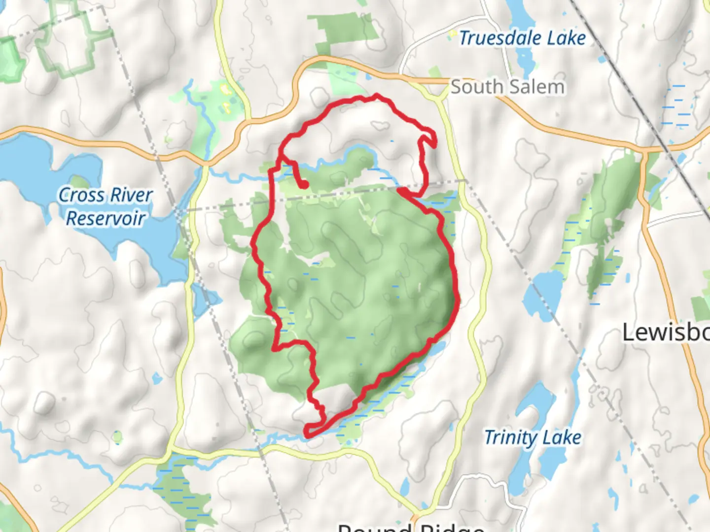 An image depicting the trail Fox Hill and Pell Hike Loop Trail and its surrounding area.