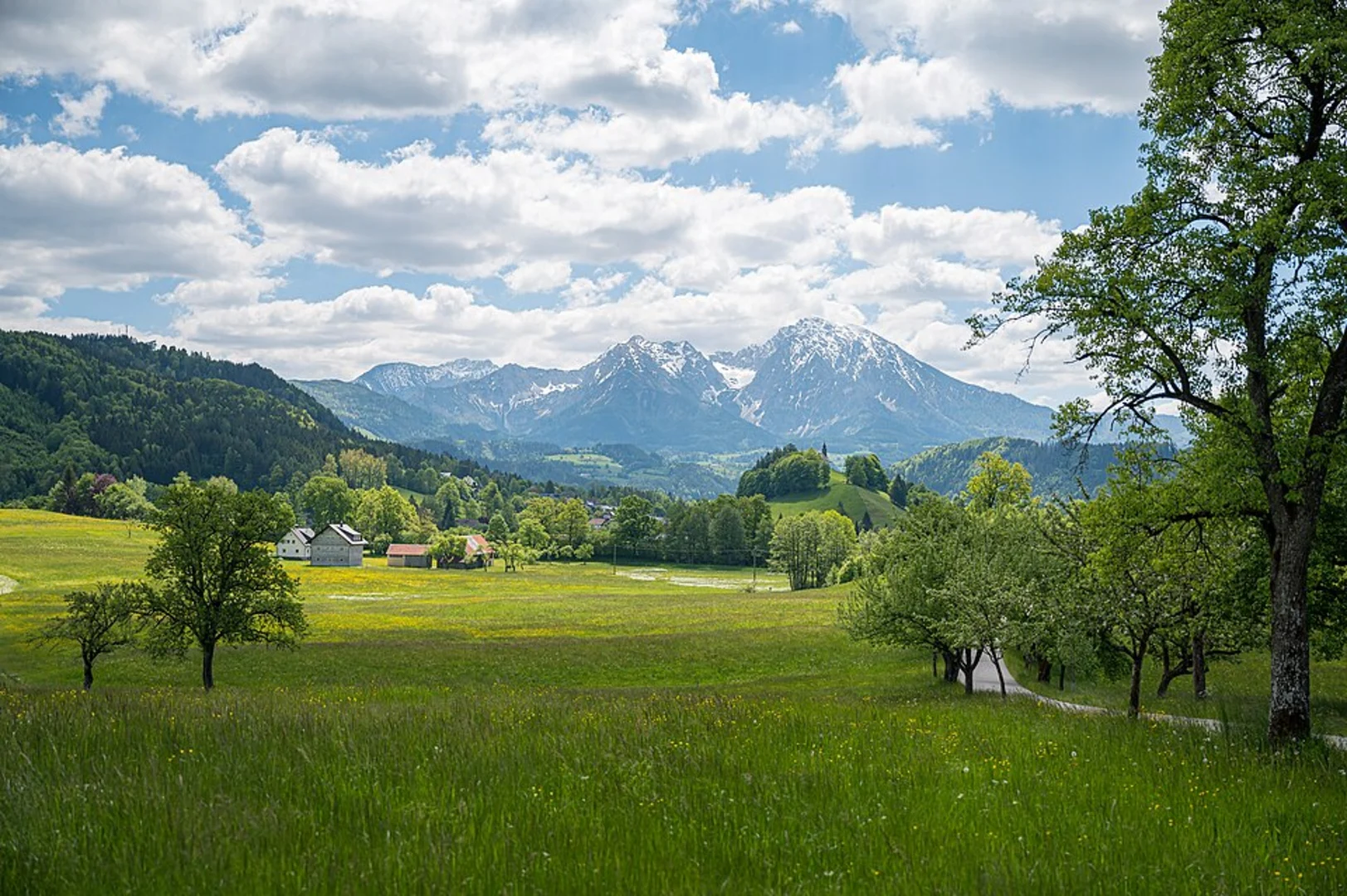 An image depicting the trail Wanderroute I im Gleichberggebiet Walk and its surrounding area.