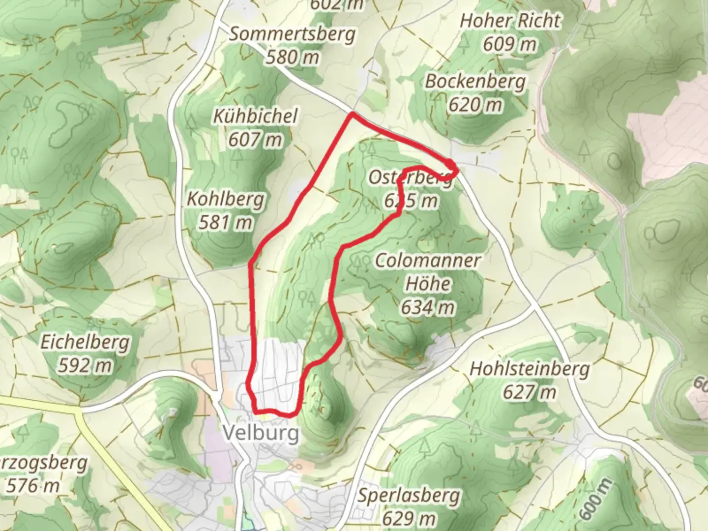 An image depicting the trail Sankt Colomann and Velburg Loop via Osterberg and its surrounding area.