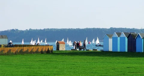 An image depicting the trail Hamworthy Park Loop and its surrounding area.