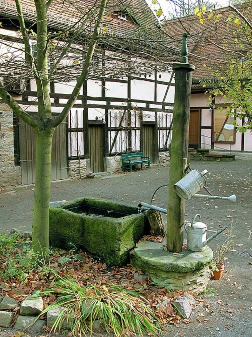 An image depicting the trail Kemnitz and Zschoner Grund Loop and its surrounding area.