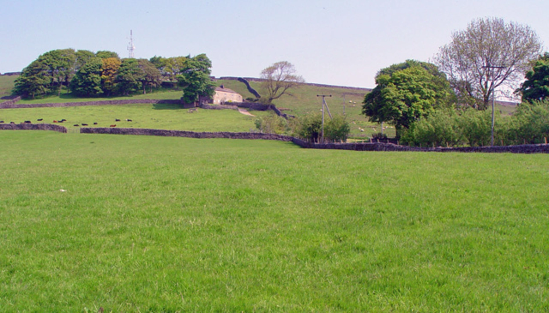 An image depicting the trail Ramsbottom to Skiptom Walk and its surrounding area.