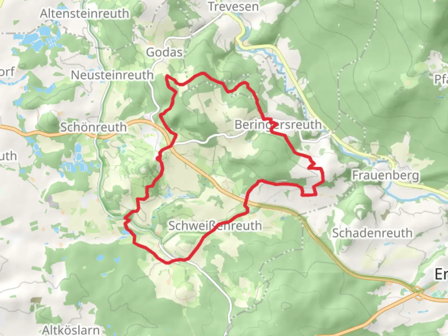 An image depicting the trail Waldeck to Atzmannsberg Loop via Winkelholzer and its surrounding area.