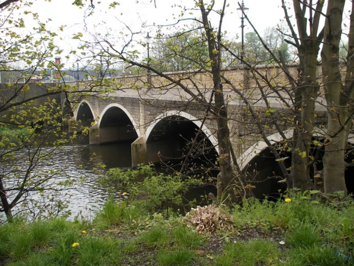 Calder and Hebble Navigation from Horbury Bridge