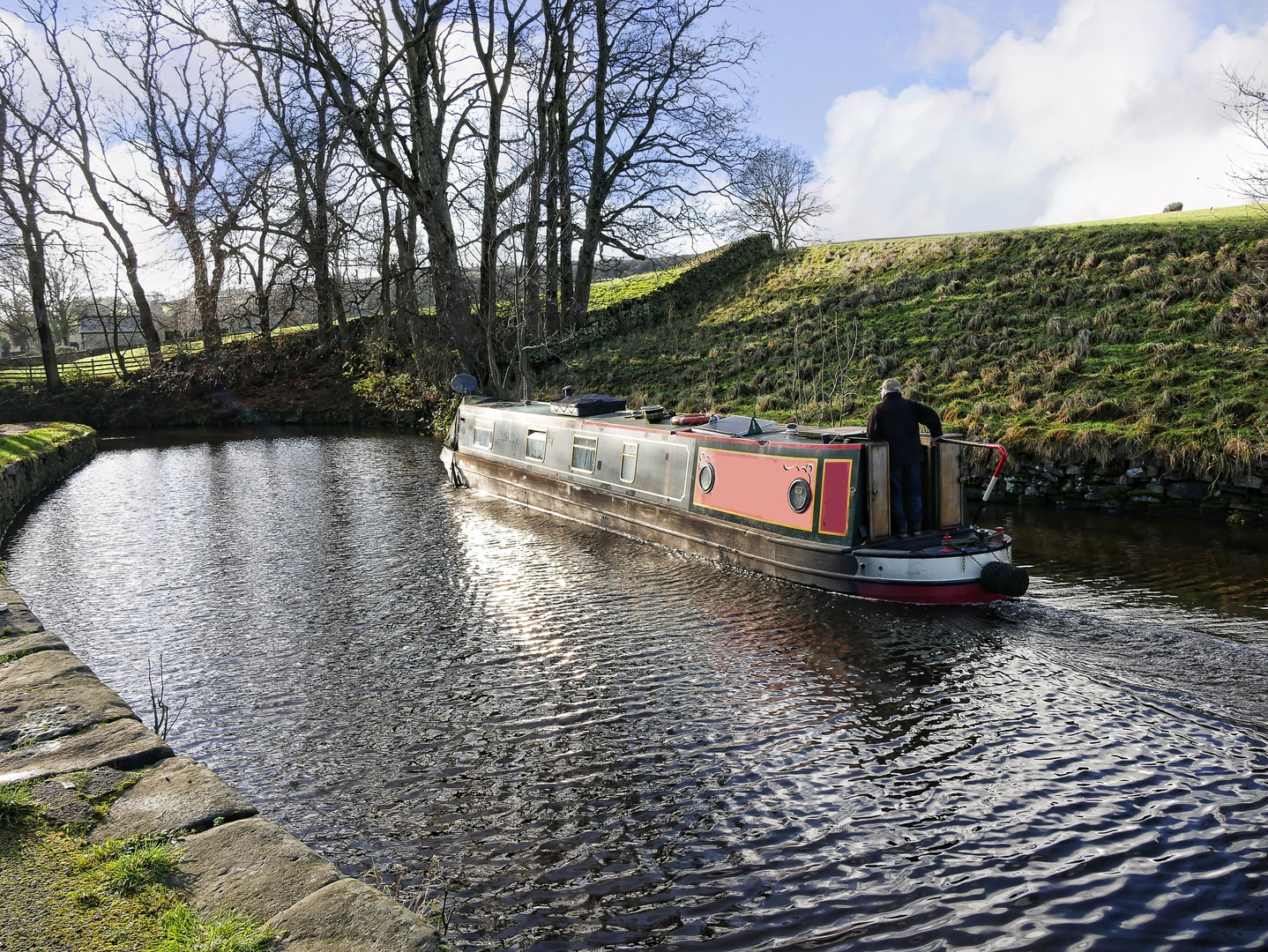 An image depicting the trail West Craven Way and its surrounding area.