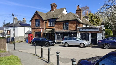 Kent - Downe village, Cudham and Luxted loop