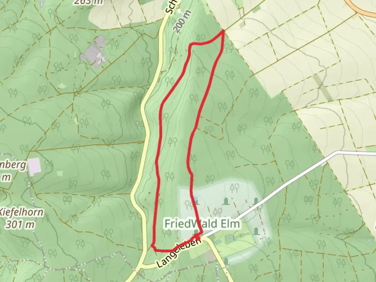 An image depicting the trail Badeholz and Elm Rundwanderweg 17 Loop and its surrounding area.