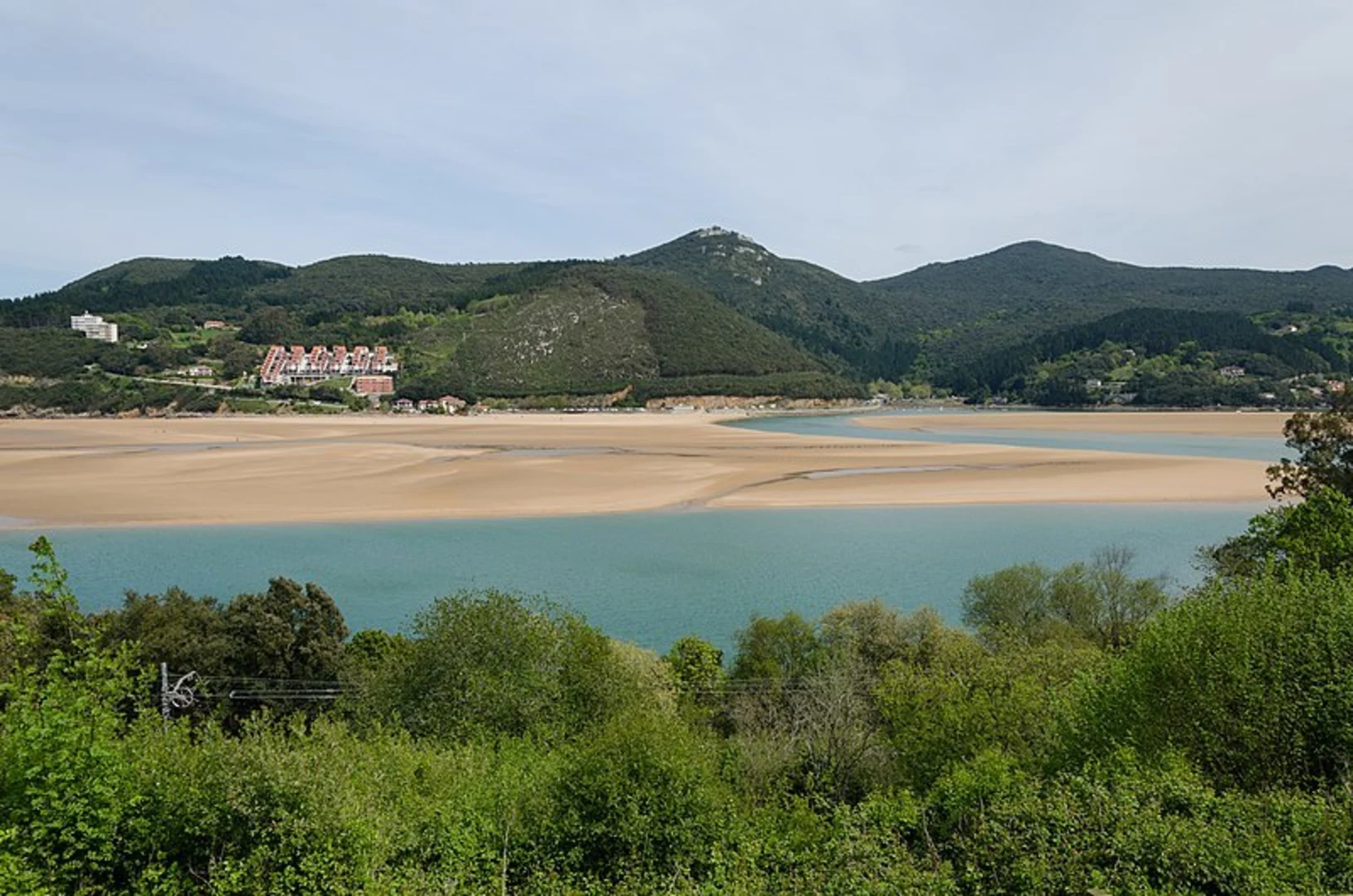 An image depicting the trail Katillotxu - A look into the Megalithic Past PR BI 176 and its surrounding area.