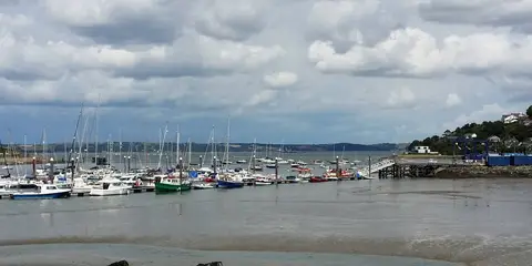 An image depicting the trail Carrigaline to Crosshaven Greenway and its surrounding area.