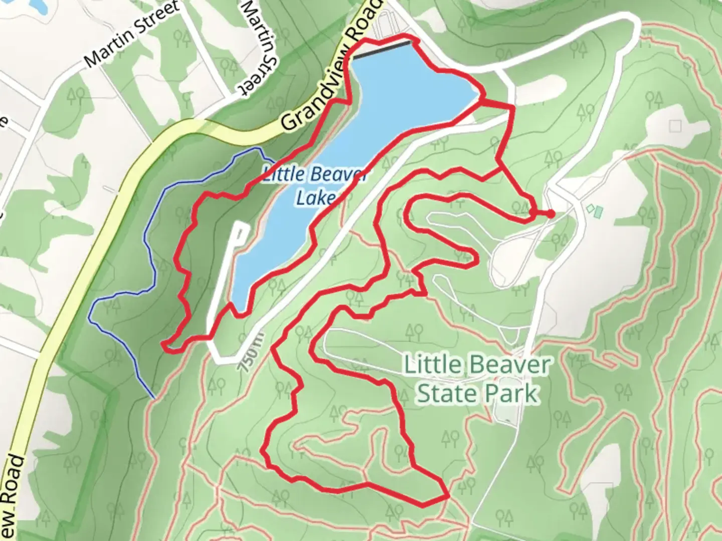 An image depicting the trail Little Beaver Lake and Nature Ridge Loop Trail and its surrounding area.